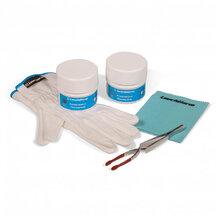 Cleaning set for numismatists